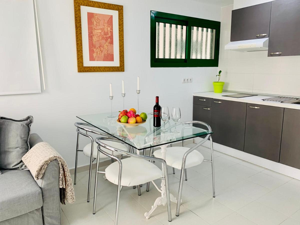 Marina Apartamento Tías Exterior foto