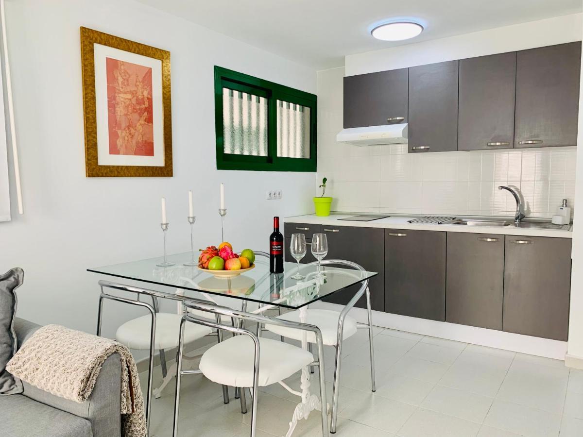 Marina Apartamento Tías Exterior foto