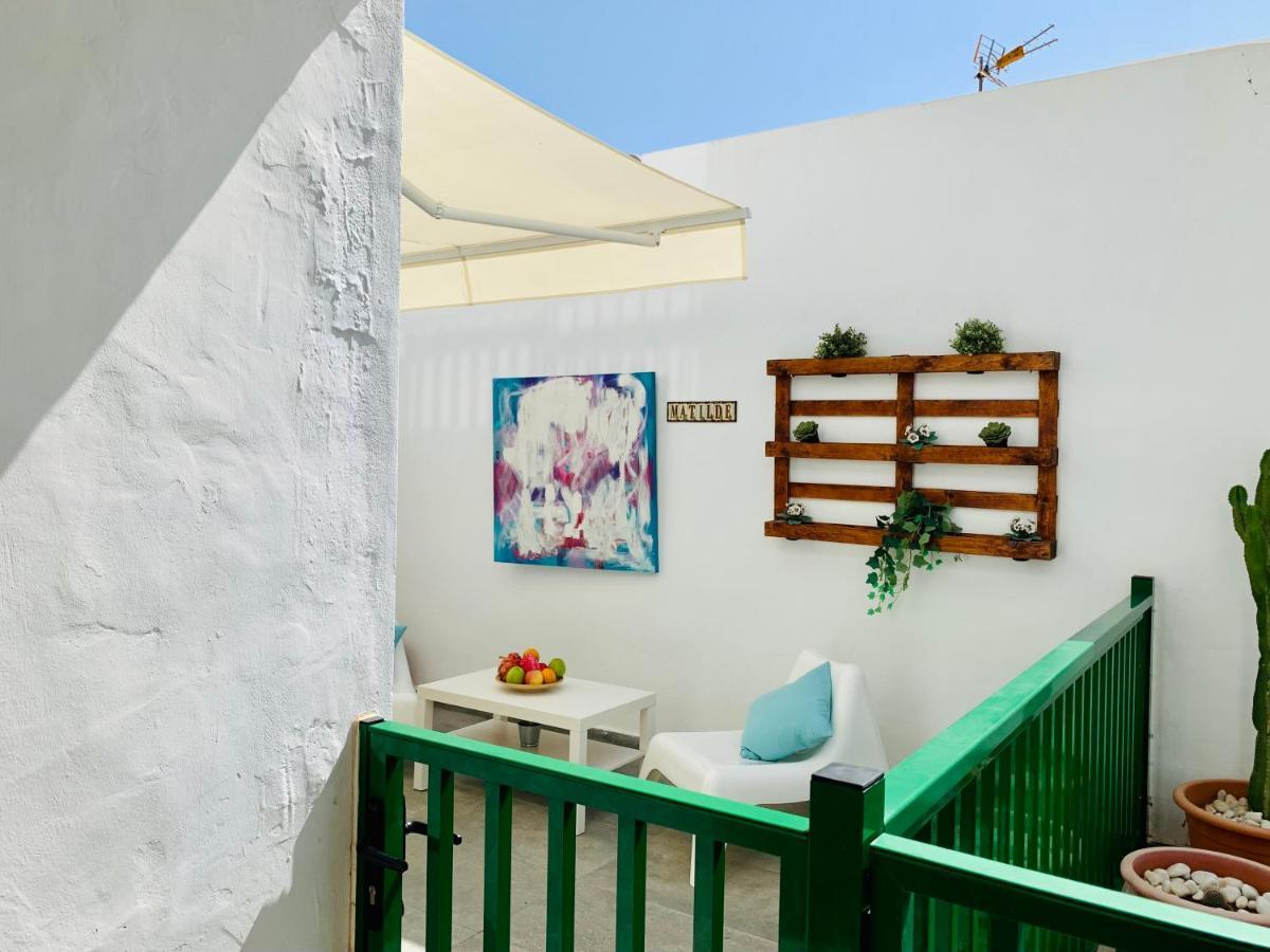 Marina Apartamento Tías Exterior foto